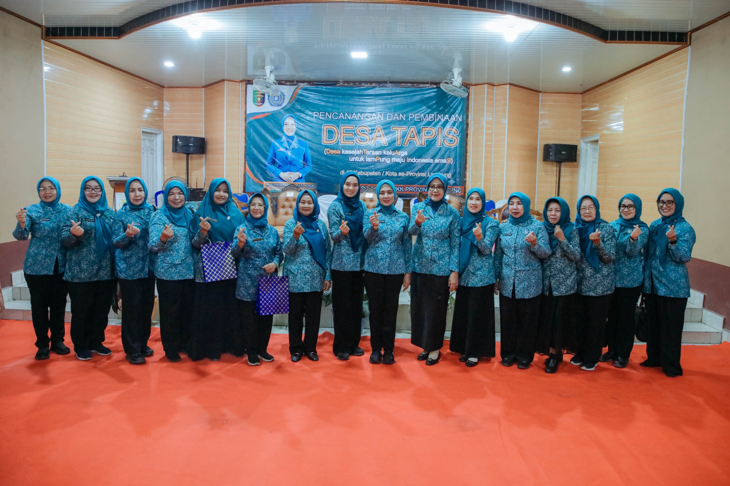Canangkan Desa TAPIS di Desa Panca Tunggal Jaya, Ketua TP PKK Lampung Dorong Pemberdayaan Keluarga Berbasis Potensi Lokal